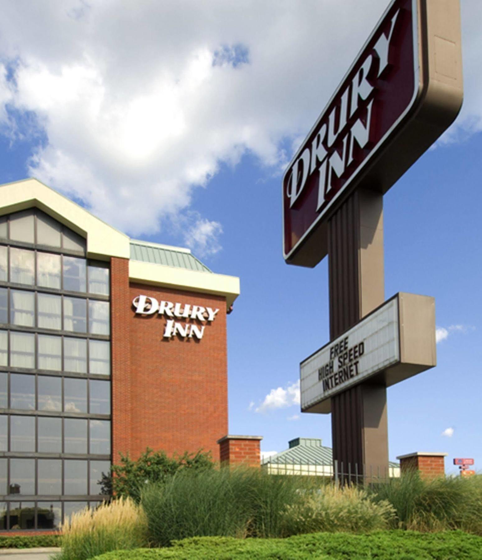 Drury Inn&Suites Terre Haute Exterior foto